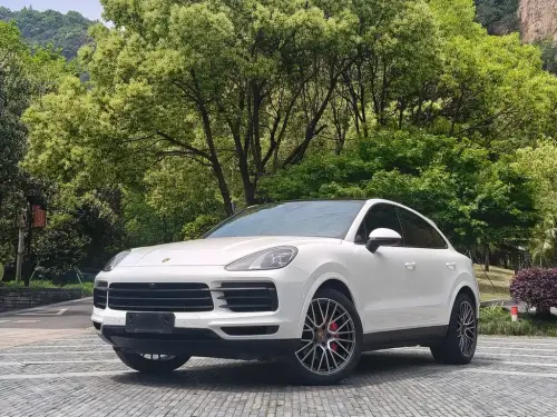 Porsche Cayenne, 2022
