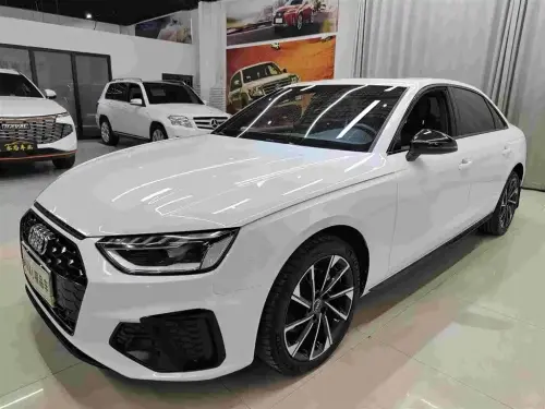 Audi A4, 2023