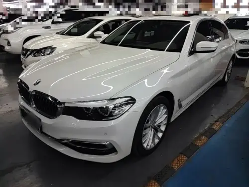 BMW 5-Series, 2020