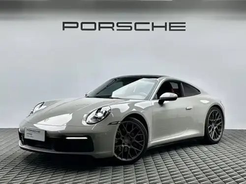 Porsche 911, 2023