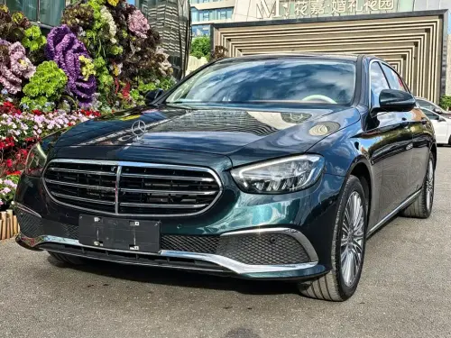 Mercedes-Benz E-Class, 2022