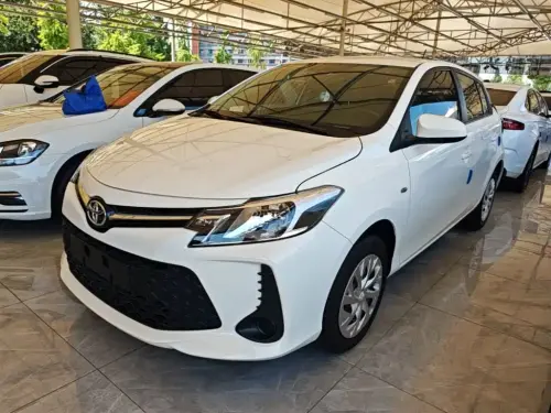 Toyota Vios FS, 2022