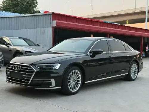 Audi A8, 2020