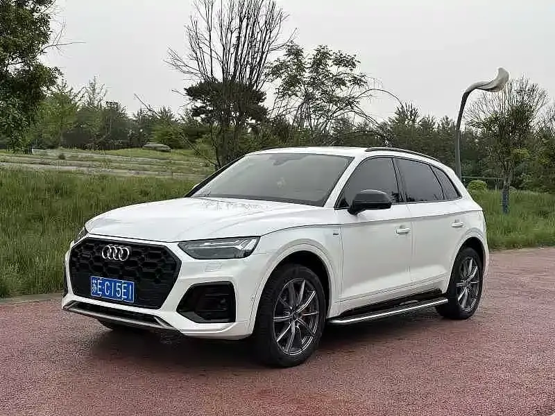 Audi Q5, 2022