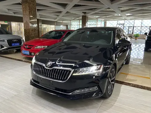 Skoda Superb, 2023