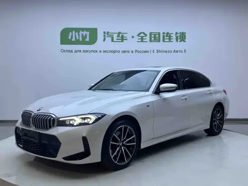 BMW 3-Series, 2023