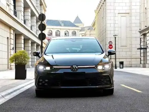Volkswagen Golf GTI, 2022