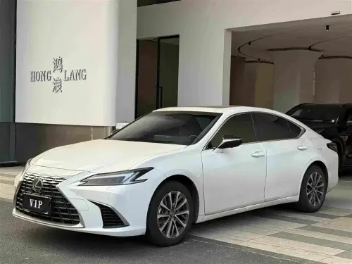 Lexus ES, 2026
