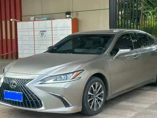 Lexus ES, 2024