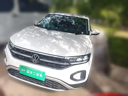 Volkswagen T-Roc, 2024