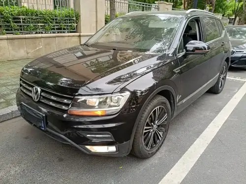 Volkswagen Tiguan, 2020