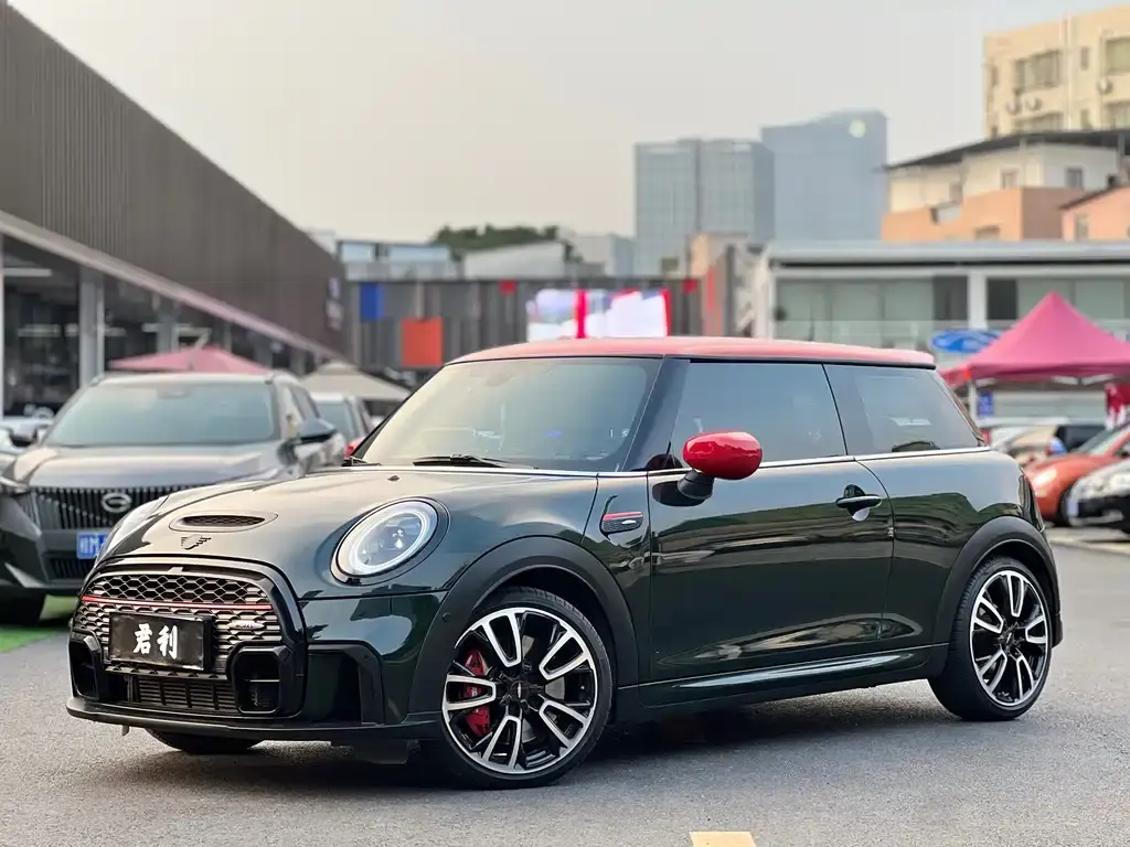 Mini MINI JCW, 2022