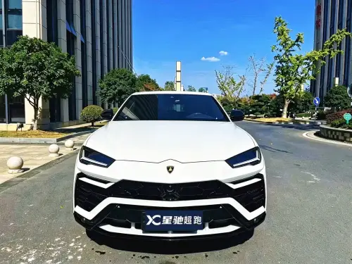 Lamborghini Urus, 2022