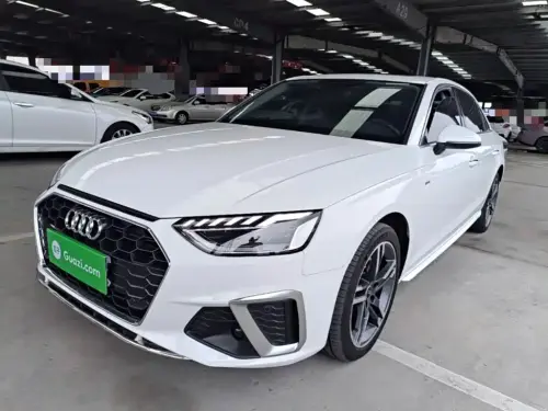 Audi A4, 2022