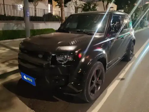 Land Rover Defender, 2021