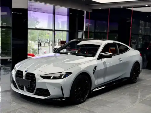 BMW 4-Series M, 2025