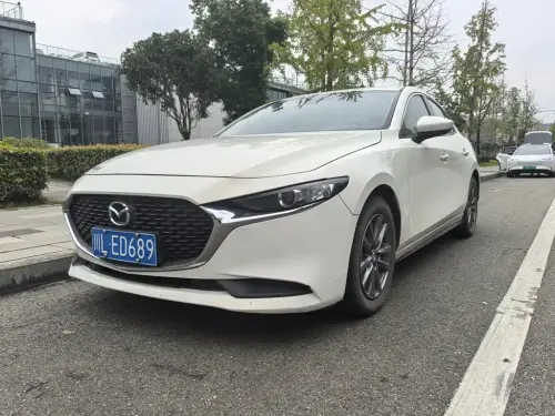Mazda Mazda3 Axela, 2024