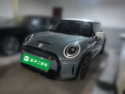 Mini MINI, 2023