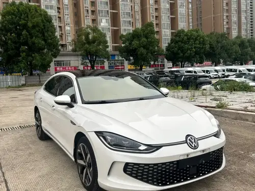 Volkswagen Lamando, 2022