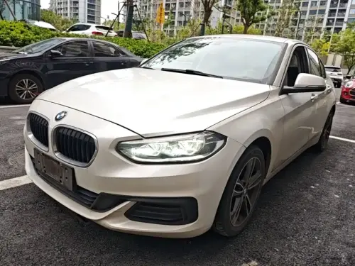 BMW 1-Series, 2020