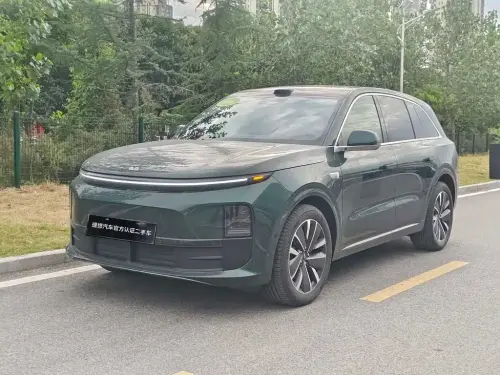Li Auto L6, 2025