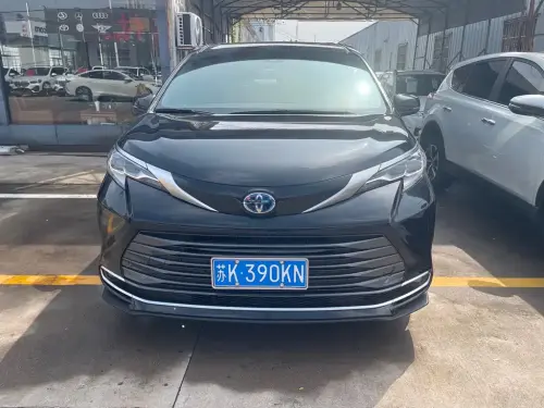 Toyota Sienna, 2022