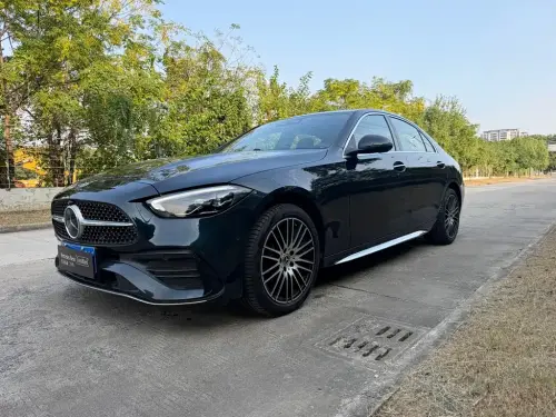 Mercedes-Benz C-Class, 2025