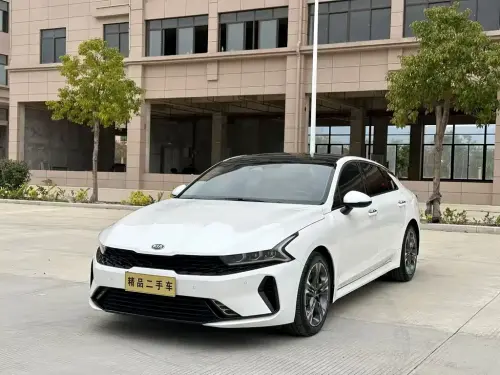 Kia K5, 2021