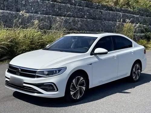Volkswagen Bora, 2023