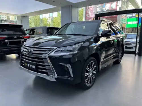 Lexus LX, 2020