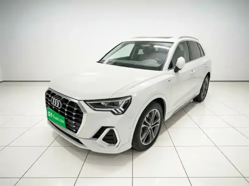 Audi Q3, 2021