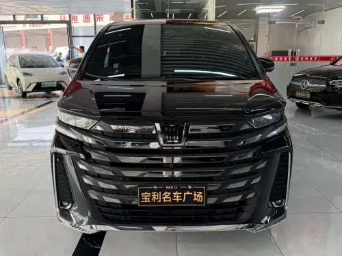 Toyota Vellfire, 2024