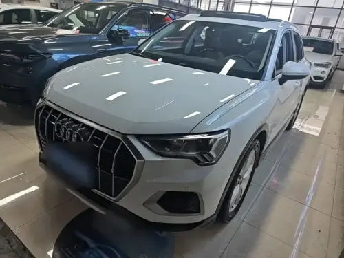 Audi Q3, 2020