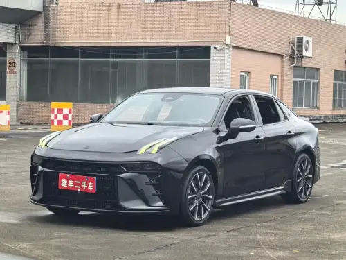 Lynk & Co 03, 2024