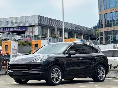 Porsche Cayenne, 2020