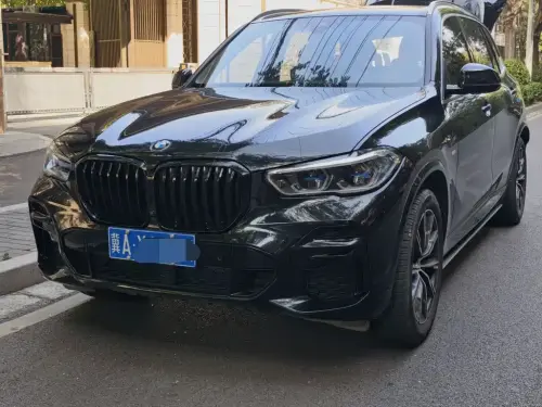 BMW X5, 2023