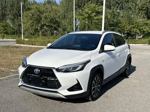 Toyota Yaris L, 2023