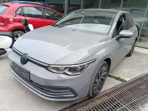Volkswagen Golf, 2021