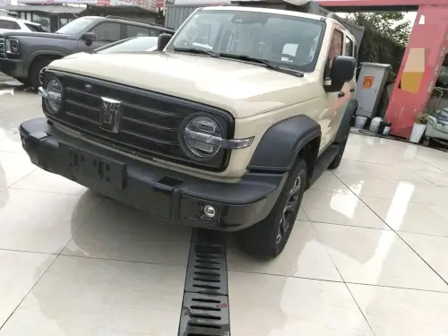 Tank 300, 2025