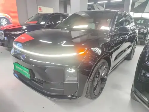 Li Auto L6, 2025