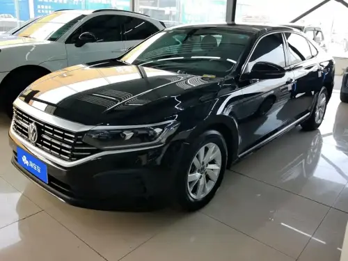Volkswagen Passat, 2023
