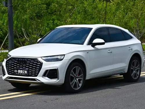 Audi Q5 Sportback, 2021