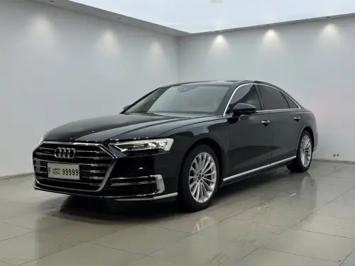 Audi A8, 2021