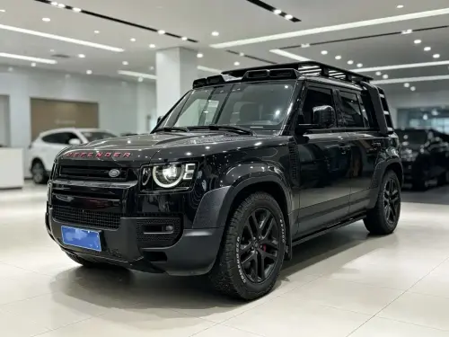 Land Rover Defender, 2023