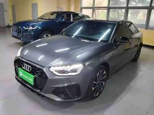 Audi A4, 2023