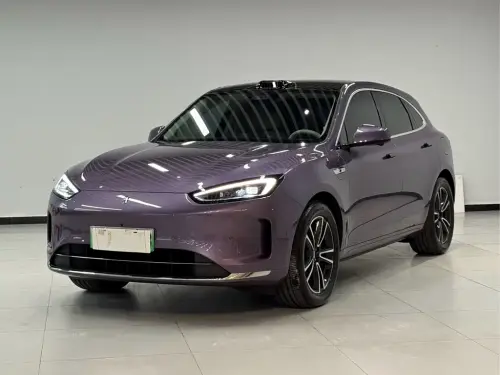 AITO M5, 2025