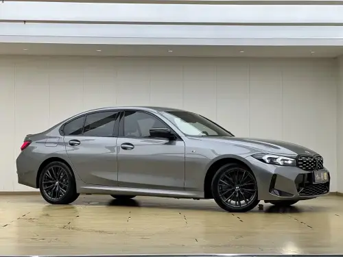 BMW 3-Series, 2023