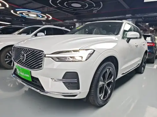 Volvo XC60, 2026