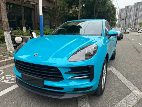Porsche Macan, 2021