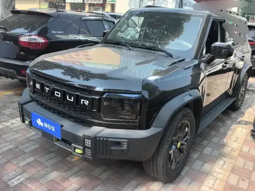 Jetour Traveler, 2023